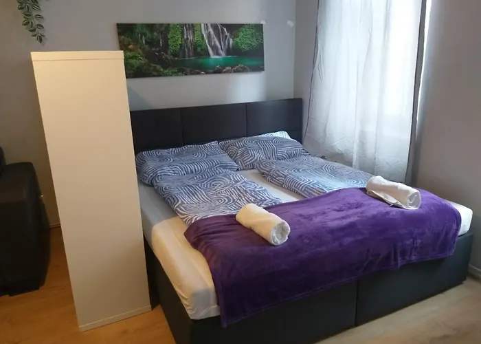 Apartment Beautiful 1br Comfortable Design - Located